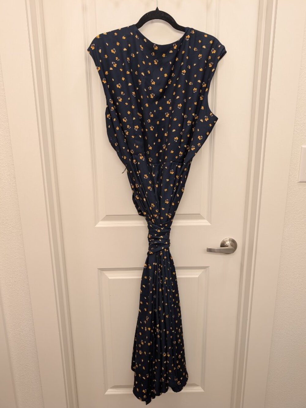 Jason Wu X Eloquii Navy Poppy Wrap Dress Size 20 Long V neck - Picture 4 of 7